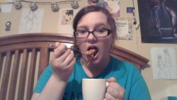 So I&rsquo;m basically just eating cheesy spaghetti from a coffee mug because I&rsquo;m too lazy to do dishes.