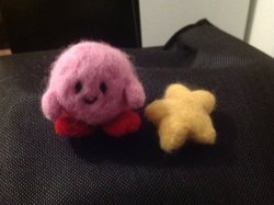 im trying out needle felting because it looked fun to do. second day trying it out, made Kirby and a star