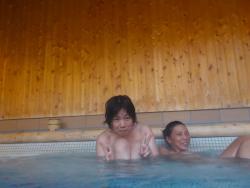 soakingspirit:  Translated from Japanese:   Myojin-door hot spring museum.In kersplash wine last night (; _ ;)Self-timer shooting fuss in the morning (laughs)   From the Facebook page of S. Takamori 