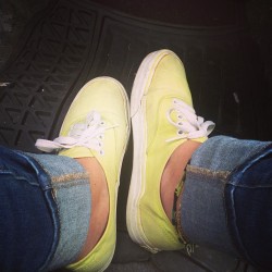 Vans!!! 😍#love #vans #yellow #fluorescent #me