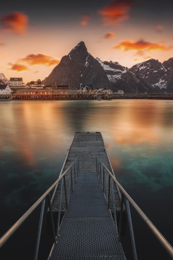 azuroworld:    Dipping in Colors by Janne Kahila | Azuro