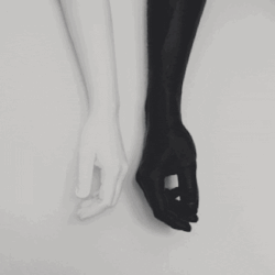 g-as:  I think this is honestly the greatest gif on tumblr.   I wanna hold your hand.