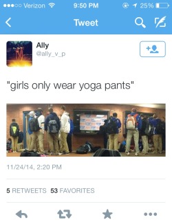 arminjagers:  snk-queen:  panerabreadsoupomg: basically   yes because khakis are yoga pants bye  the joke is that they’re all wearing the same pants, yet they make fun of the fact that a lot of girls wear yoga pants 
