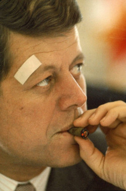 hiero-glyph:  soirttam101:  makemefamouz:  Dont get it twisted it that aint no cigar That nigga kennedy rolled the fat purp blunt  JFK was og.  Presidential smoke 
