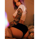 jenngofett:  I still strongly believe that friends should be able to exchange nudes without any sexual undertones. I just want to know what you look like naked. That’s it. I am JUST curious. Why can’t this be socially acceptable? 