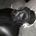 mattinrubber: Eventually the box lid was closed and @trikoot was left to relax in his rubber suit + a rubber sleepsack + a neoprene sleepsack, firmly strapped down, to watch some videos and let the Venus do its job  