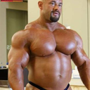 rocky5591: offseasonbodybuilders:    Absolutely want to party and play with this guy  