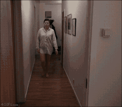 thenimbus:  a-muse-world:  And this is why i hate walking through my hallway at night.  This was a really cool short 
