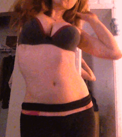 bhmloving-girl:  the-shy-fa:  bhmloving-girl:  Rare moment of being alone, and having the desire to show myself on here! So I made gifs (inspired by cakestales ‘s incredibly amazing gifs) This goes out to the feedee boys ;)  Oh wow. Super cute and sexy