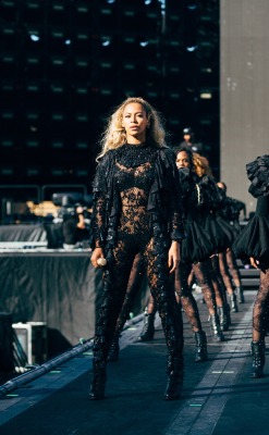 beyhive4ever:  The Formation World Tour: Los Angeles, California (Sept. 14th, 2016) 
