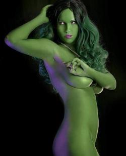 love-cosplaygirls:  AZ Powergirl as She-Hulk