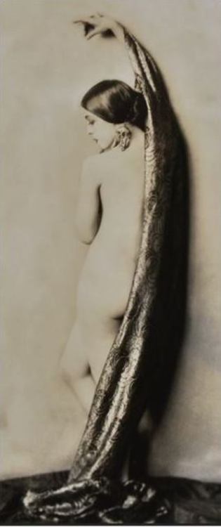 Martha Grahamhttps://painted-face.com/