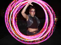 Finally uploading some images from a test shoot with the beautiful @lone_elephant   #mywork #myphotography #lighttrails #longexposure #hoopergirl #hooping #hoopersofinstagram #ledhoop #photoshoot #performance #ellexxx