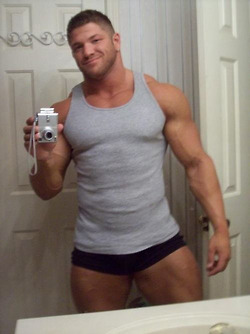 Ryan smith bodybuilder