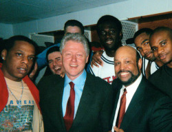 play-the-game:  yall thought obama was a real nigga…no bill clinton was a real nigga. played sax live on arseno, this shit and was getting head by his side girl in the oval office. thats real nigga shit right there. pull up to the club and steal your