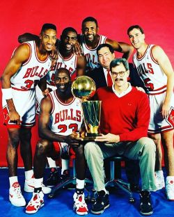 Phil Jackson knew what the real was! #jordan4s #nike #bulls #champs