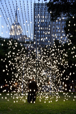 hifas:  Scattered Lights (2012) by Jim Campbell 