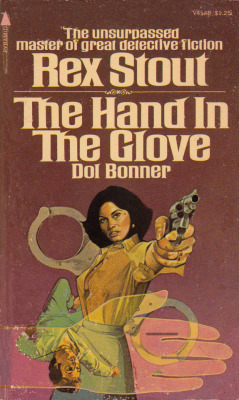 The Hand In The Glove, by Rex Stout (Pyramid, 1976).From a charity shop in Nottingham.