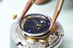 brown–scully:  blazepress:  This Beautiful Planetarium Watch Puts the Solar System on Your Wrist  Good news everyone! This watch is 赲k. I know this because I asked and for some reason was expecting a more reasonable number. 