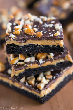 fullcravings:  Peanut Butter Cup Cookie Bars