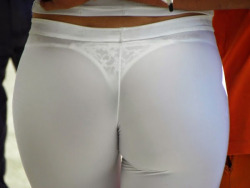 yoga-pants-pictures:  Yoga Pants Pictures — MUST SEE: Leaked Yoga Pants Selfies! – Best… http://ift.tt/1L0vn6W