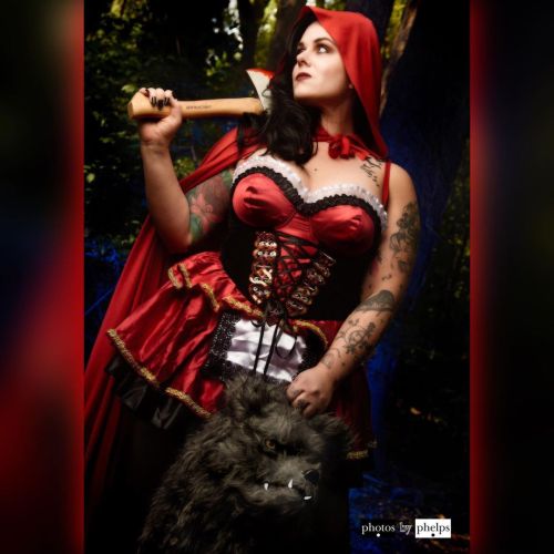 Had a fun outdoorsy shoot with a costumed Ms Rose @ms.sinister.rose as Red Riding Hood so we shot two versions. Sexy Innocent and Sexy” Don’t  take no trouble from a big ol wolf”. #redridinghood #halloween #curvy #tattoo #tattoosleeve #longhair