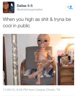 lordflacko91:  ambvshed:  Lmfao  Lmao ever feel that way tho. Like no matter how cool you trying to act you feel like everybody is looking at you and they know you’re high out your damn mind 