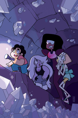 mildtarantula:  i’m hoping it’s okay for me to post this, since it’s been put up on the comic book resources website now!  as far as i know this will be the incentive cover for issue #3 of steven universe and the crystal gems~! i did this back