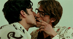 serpientes:  Kiss between Louis Garrel and Gaspard Ulliel, from the 2014 movie Saint Laurent