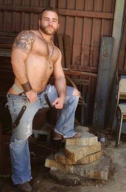 nocityguy: Urban Living - Rural Attitude… Cowboys, Blue Collar, Cornfed Farm Boys and More. Be Sure to Follow Me at: http://nocityguy.tumblr.com    Meet me out back in the barn.