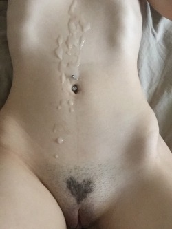 ladyxtease:  Cum for me Daddy 