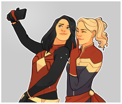 kelslk:  BURSTS IN SIXTY YEARS TOO LATE BUT GUYS JESSICA DREW NO LONGER HAS A CROTCH ARROW THIS CALLS FOR CELEBRATION 