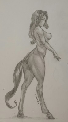 hiroshi-tea:  Did a satyr as I was inspired by fuchs4chan.  Modeled somewhat after Rarity, I guess.  Also yay traditional pencil work.  Always nice to see different takes on satyr ponies!