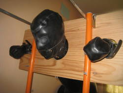 northernleather:  A new gimp ready for its first flogging! 
