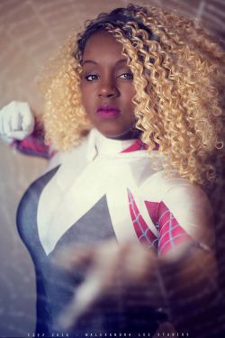 superheroesincolor:  Spider Gwen #Cosplay by  A Stylish Jedi  Cosplayer facebook / instagram  // Photo by  Alexandra Lee Studios   #28DaysofBlackCosplay continues!Get the comics here[Follow SuperheroesInColor faceb / instag / twitter / tumblr / pinterest]