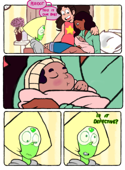 crystalwitches:   aunt peridot meets a baby  (ft the crystal grandmas and president  maheswaran’s family portrait)   