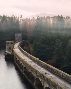 myfairylily: Laggan Dam, Scotland | urbandiaries 