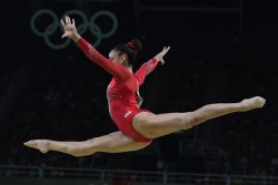 usagymnastics: Laurie Hernandez (USA) 2016 Olympic Games: Balance Beam Final (x) 