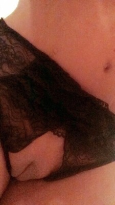 bigdaddysgirl71:  Feeling naughty at work… Wearing bigdaddytoher’s favorite panties today!