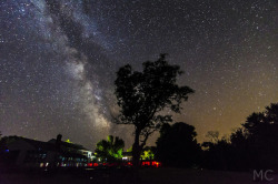 just&ndash;space:  Milkyway over Jordan pond house by Michael Ciuraru/Darkvoid Photography  js