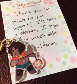 juneboba:  yaaaaaaaaaaay!! got my smoky quartz and thresh charms in the mail recently from @princessharumi and @chiroyon respectively. they’re freakin adorable!! love ‘em so much!   eeee glad you got it there all right !! ;u; thank you so much for