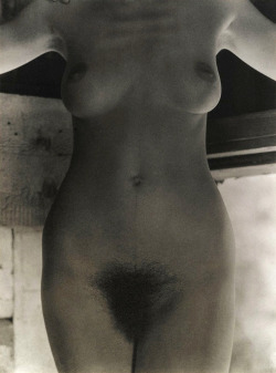formerlyuncredited:  Consuelo Kanaga - Nude (1928)