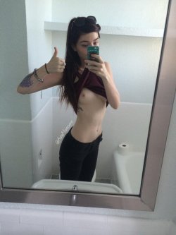 Selfie Tits!!