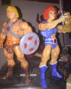 So every Sunday I&rsquo;ll do a Vs match up. This week It&rsquo;s He Man vs Lion O!!!!  Both are transported to an empty planet with a spell casted on them where they think the other is their arch rival skeletor /mumma ra respectively.  Rules are 1. fight