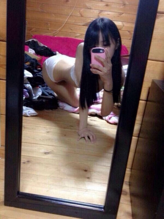 Asian chick submission
