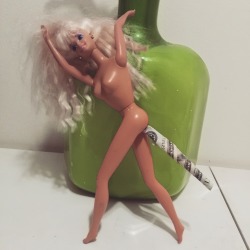 champagnemanagement:reblog and butthole barbie will shit wads of cash into your life
