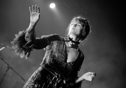 florenceismyreligion:  Florence and The Machine performing at St John at Hackney for War Child UK   