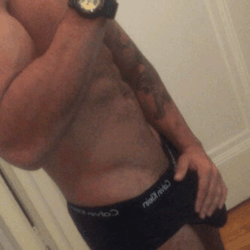lefackelmayer:  Up late and horny af…who’s comin over to help?