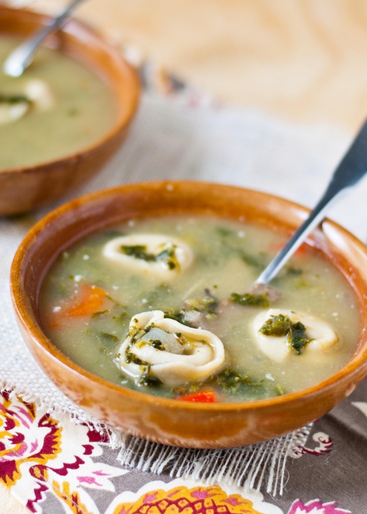 Spinach And Mushroom Tortellini Soup