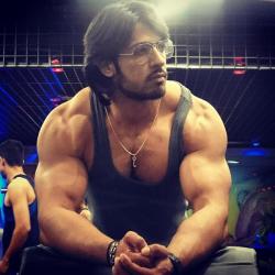 billyraysorensen:Muscled studly – Thakur Anoop Singh …